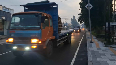 Truk dan Bus Besar Masuk Kota Probolinggo, Warga Keluhkan Ancaman Keselamatan