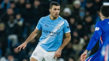 Pesan Tegas Rodri Jelang Lawan Brighton: Jangan Menunduk, Terus Berjuang!