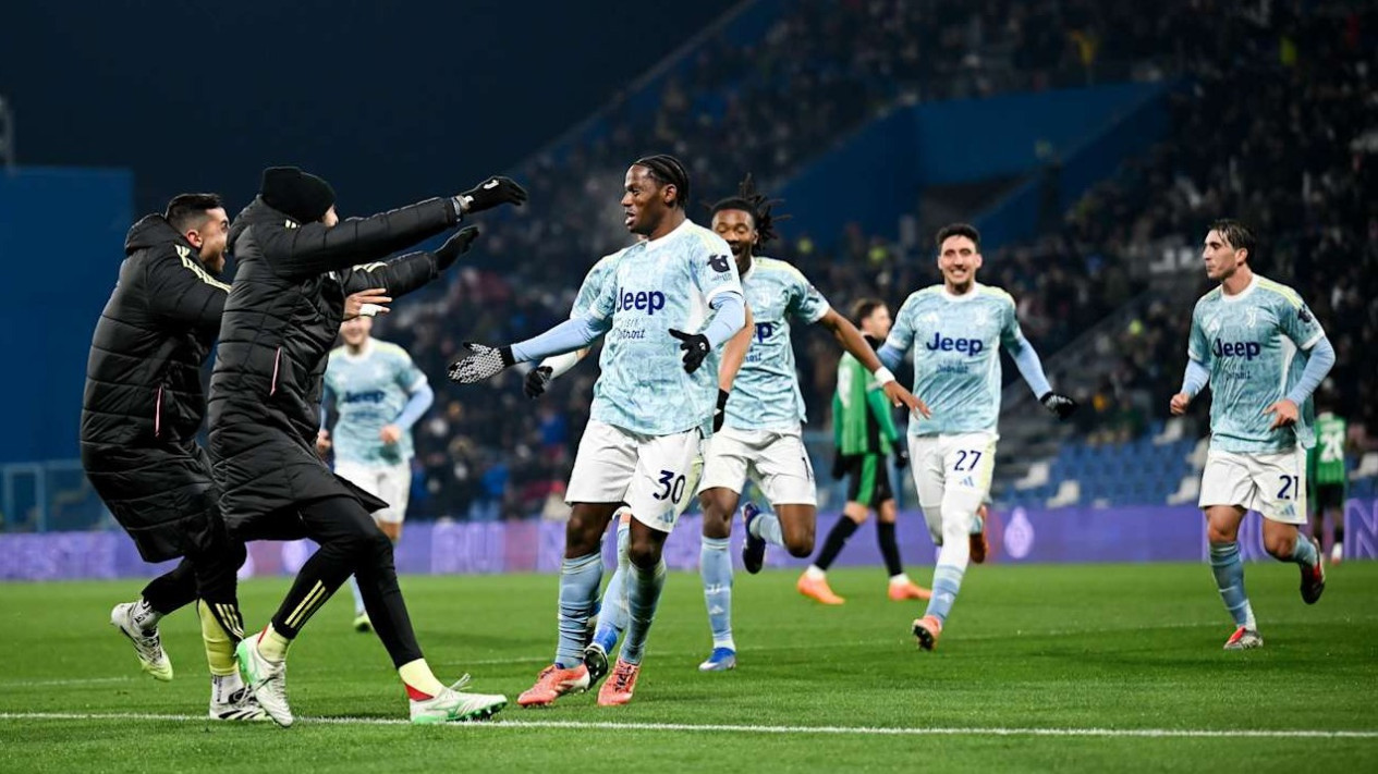 Kejutan! Juventus Berniat Pinang Bintang Liga Inggris Ini, Ikuti Jejak AC Milan dan Napoli?
            - galeri foto