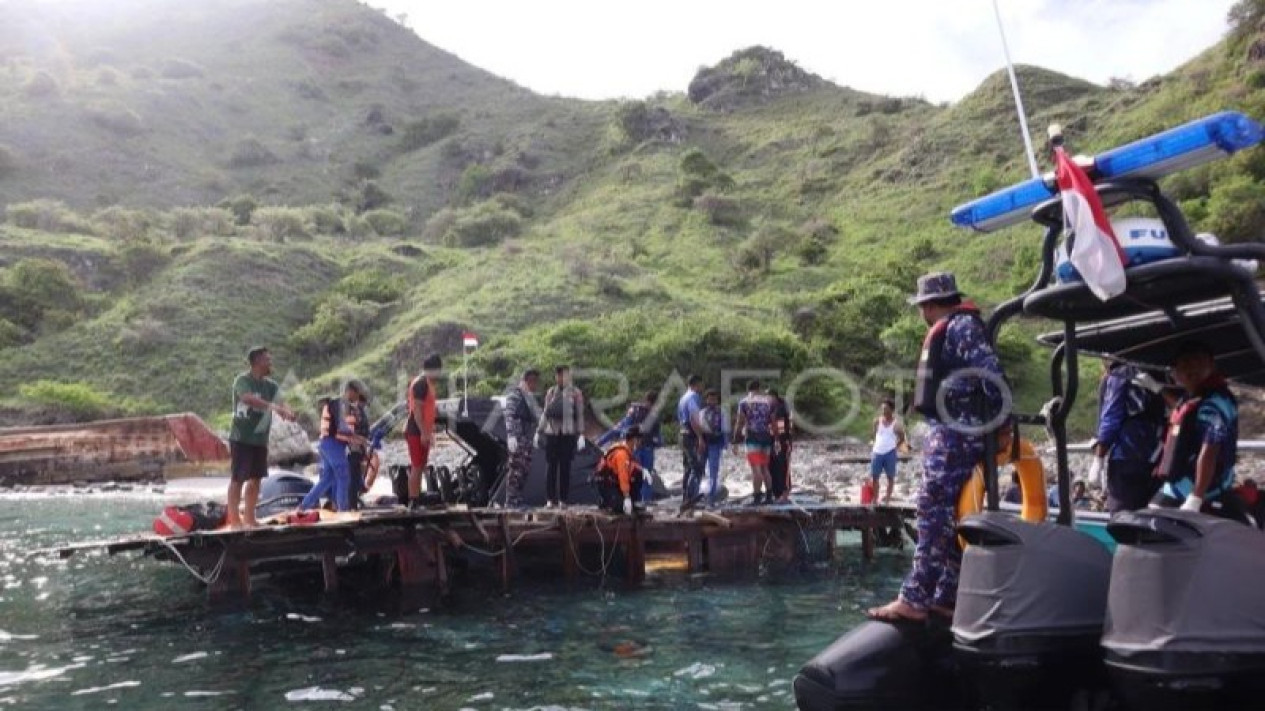 Polda NTT Pastikan Jasad yang Ditemukan adalah WNA Spanyol
            - galeri foto