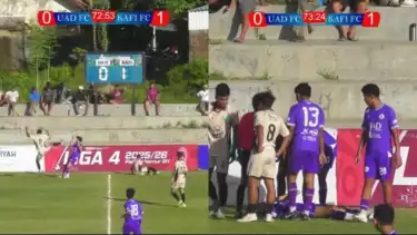 Tendangan kungfu pemain KAFI FC Dwi Pilihanto Nugroho terhadap lawannya Amirul (UAD)