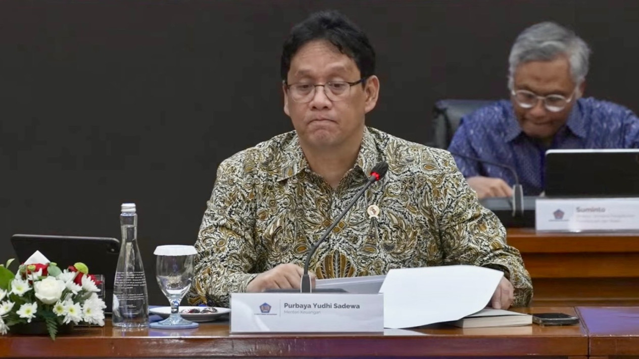 Defisit APBN 2025 hingga Rp695 Triliun, Menkeu Purbaya: Saya Bisa Nolkan, Tapi Ekonomi Morat-Marit
            - galeri foto