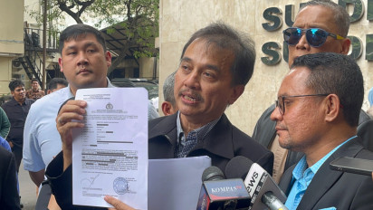 Roy Suryo Datangi Polda Metro Jaya, Laporkan 7 Pendukung Jokowi Terkait Tuduhan Ijazah Palsu-Proyek Korupsi Hambalang