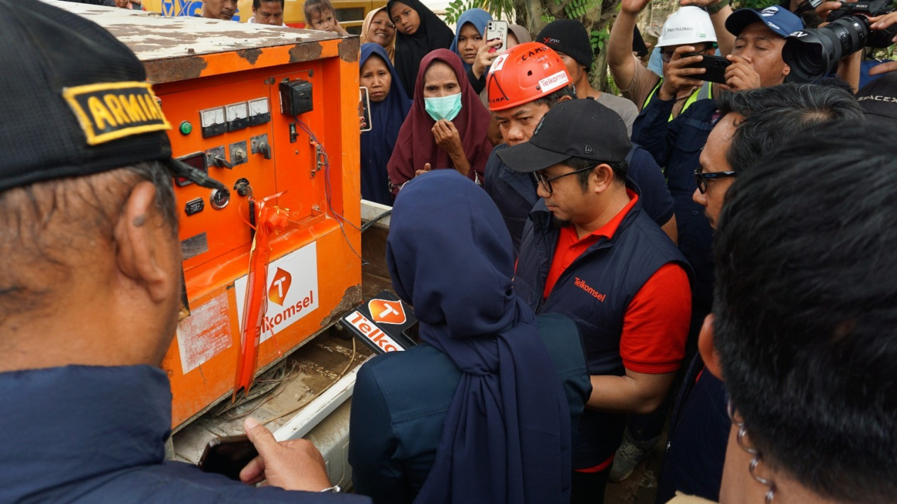 Menjaga Konektivitas di Masa Pemulihan, Telkomsel Terus Pulihkan Jaringan Aceh
            - galeri foto
