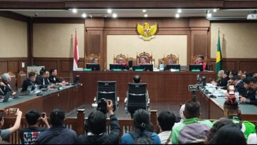 Tok, Majelis Hakim Tolak Keberatan Nadiem, Sidang Kasus Chromebook Berlanjut
