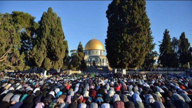 Judul: Khutbah Jumat 9 Januari 2026: Deretan Peristiwa Bersejarah Islam di Bulan Rajab, Termasuk Isra Miraj