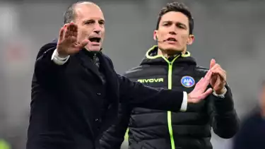 Pelatih AC Milan, Massimiliano Allegri saat Menghadapi Genoa di Liga Italia