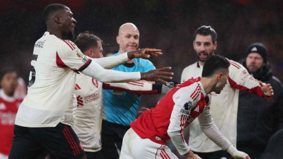 Liverpool Tahan Arsenal 0-0 di Emirates, Pengakuan Jujur Arne Slot Ini Jadi Sorotan