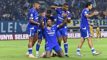 Belum Juga Keluar Keringat, Persib Sudah Cuan Miliaran Rupiah Lawan Persija yang Bisa Digunakan untuk Rekrut Joey Pelupessy dan Maarten Paes