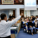 Kiprah Mentan Amran: Akademisi dan Inovator yang Menggerakkan Pertanian Indonesia