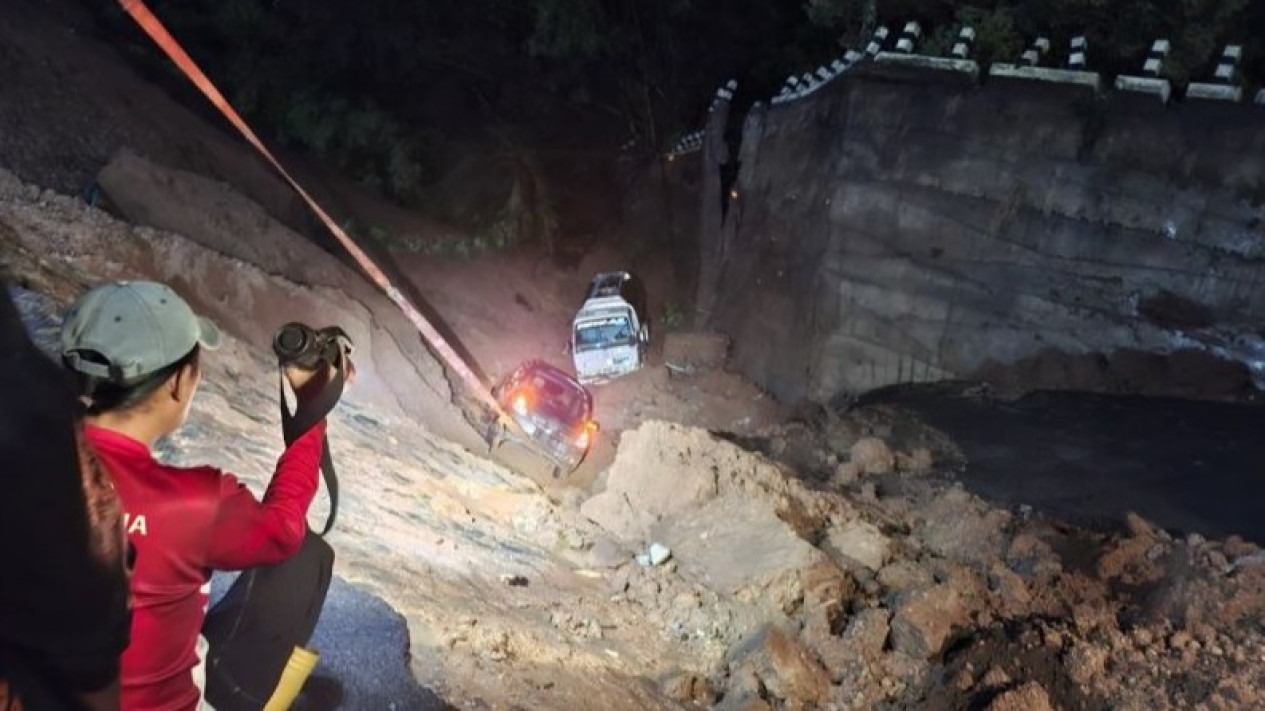 BPBD Kudus: Tanah Longsor Terjadi di 4 Desa
            - galeri foto