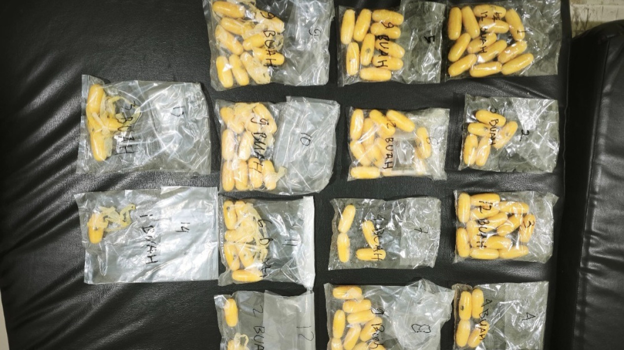 Nekad, Dua WNA Pakistan Selundupkan Ribuan Gram Sabu di Dalam Perutnya
            - galeri foto