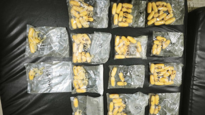 Nekad, Dua WNA Pakistan Selundupkan Ribuan Gram Sabu di Dalam Perutnya