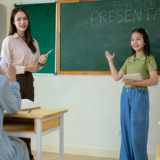 Paksu dan Bunda Wajib Tahu, Alasan Mengapa Kompetisi Bahasa Penting untuk Tumbuh Kembang Anak dan Remaja