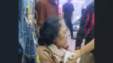 Ketahuan Nyolong Belasan Pakaian, Nenek di Pasar Tanah Abang Terpaksa Bayar Jutaan Rupiah Demi Damai