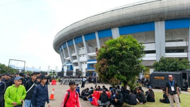 Pantauan GBLA Jelang Persib vs Persija: Bobotoh Mulai Antre, Open Gate Pukul 13.00 WIB