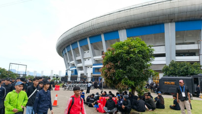 Pantauan GBLA Jelang Persib vs Persija: Bobotoh Mulai Antre, Open Gate Pukul 13.00 WIB