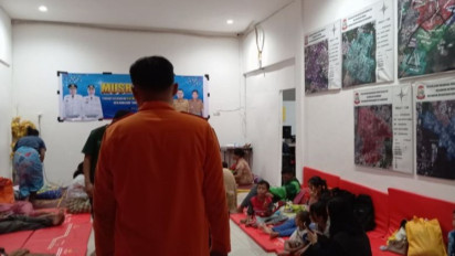 Biringkanaya Dilanda Banjir, Puluhan Warga Mengungsi