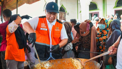 Baznas Bazis Jakarta Kolaborasi dengan Berbagai Pihak Distribusikan 99 Ribu Porsi Makanan Bagi Warga Aceh Tamiang