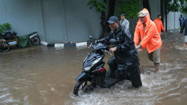 Banjir Genangi Jakarta Utara, Ratusan Warga Terpaksa Mengungsi