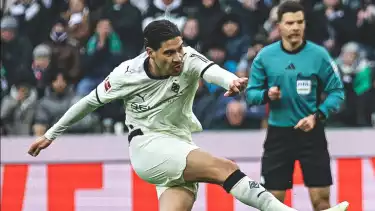 Kevin Diks Saksikan Laga Persib vs Persija