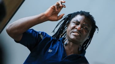 Masih Ingat Bio Paulin? Dulu Jadi Bek Tangguh Persipura, Kini Tim Asuhannya Raih Rekor Clean Sheets