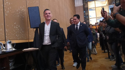 Shin Tae-yong Beri Isyarat Dukungan saat Nova Arianto Sambut John Herdman di Timnas Indonesia