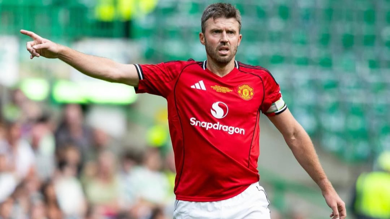 Michael Carrick Kandidat Terdepan, Wayne Rooney Siap Kembali ke Manchester United
            - galeri foto