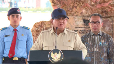 Prabowo Bidik Renovasi 300 Ribu Sekolah, Sebut Pendidikan Kunci Hapus Kemiskinan