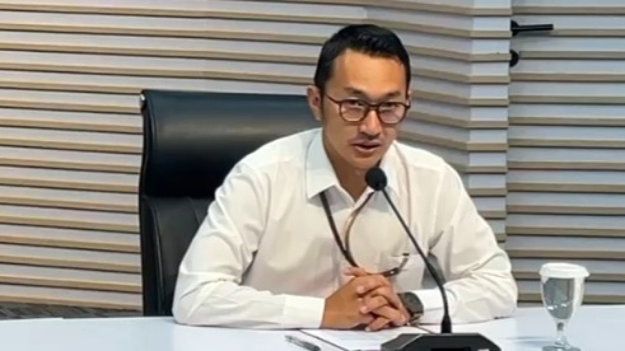 Sejumlah Barang Bukti Alat Elektronik Disita KPK dalam Penggeledahan KPP Madya Jakut
            - galeri foto