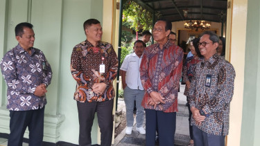 Pemda DIY Suntikan Dana Rp500 juta Untuk Biaya Hidup 1,5 Bulan Mahasiswa Terdampak Bencana Aceh - Sumatera