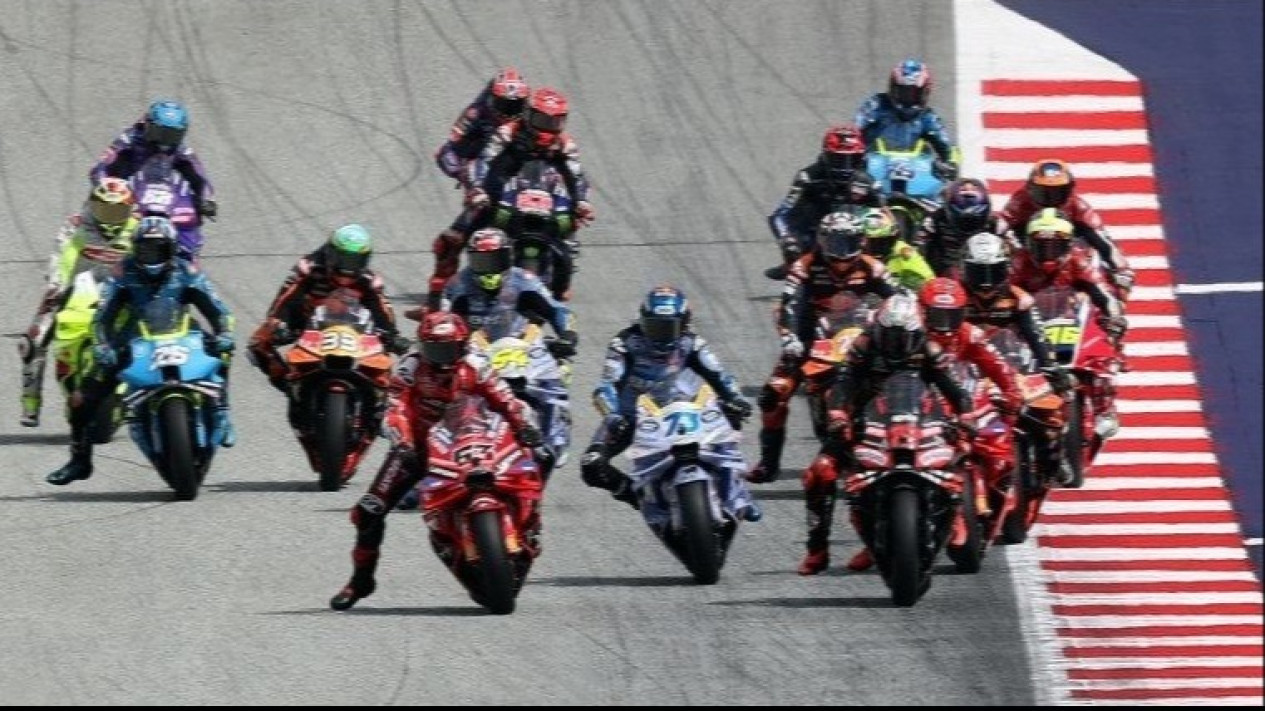 Dorna Tiba-tiba Pertimbangkan Potensi Sirkuit Ikonik di F1 ini untuk Menggelar Balapan MotoGP
            - galeri foto