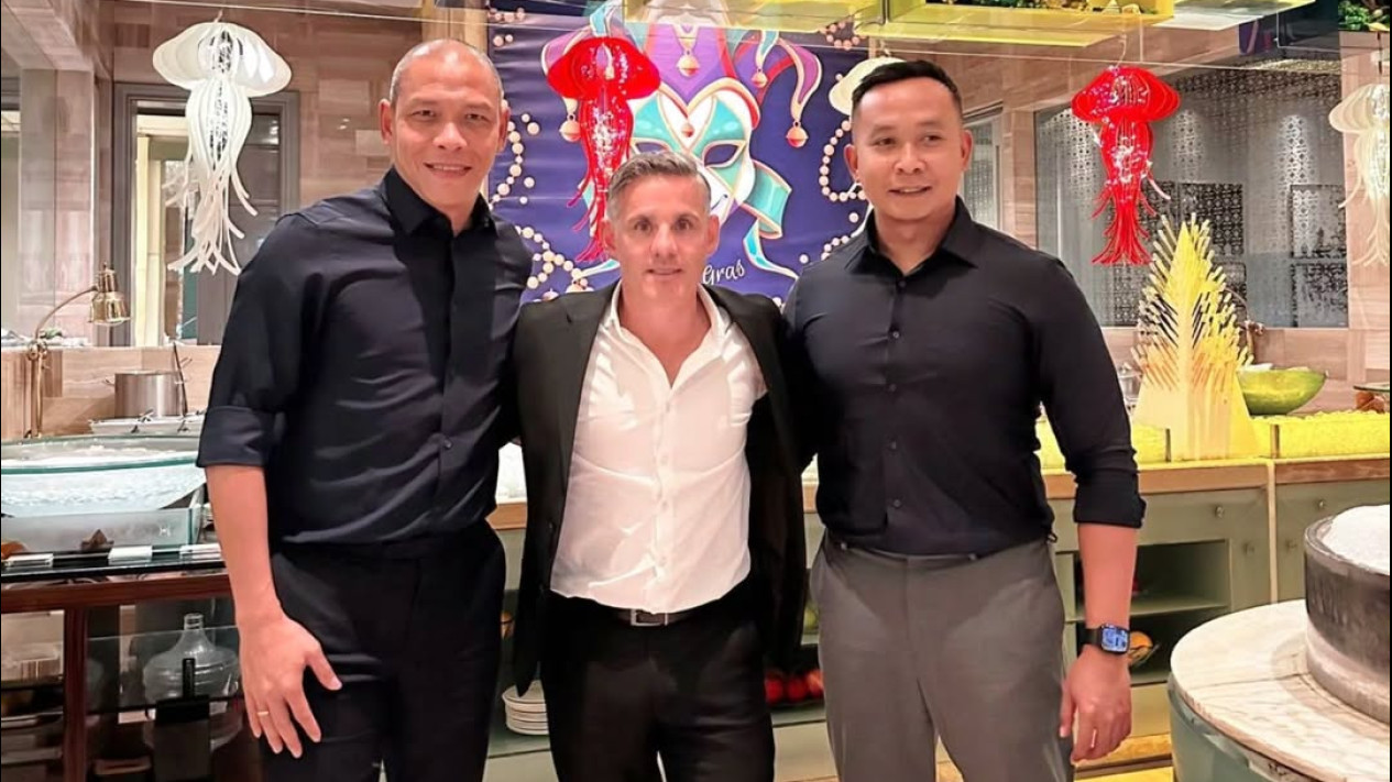 Langsung Bertemu John Herdman, Nova Arianto Jadi Asisten Pelatih Timnas Indonesia Lagi? Begini Kata Sumardji
            - galeri foto