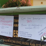 Lapangan Desa Dibangun Koperasi, Puluhan Warga Wonodadi Blitar Gelar Aksi Protes