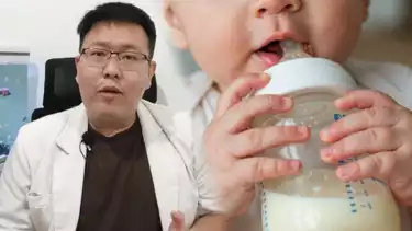 Kolase foto dr Jeffry Kristiawan - Ilustrasi susu formula bayi