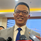 Belum Memutuskan Evakuasi, Menlu Meminta WNI di Iran Hindari Titik Demonstrasi