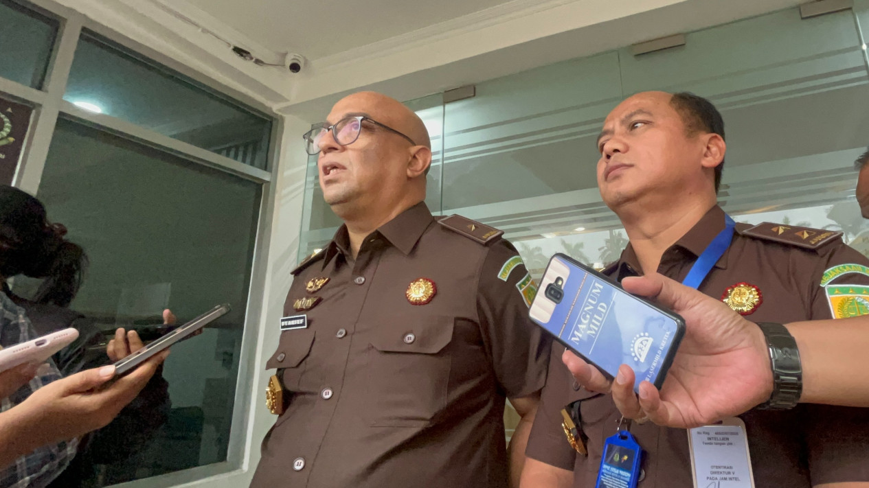 Kasus Dugaan Korupsi Izin Tambang di Konawe Utara, Kejagung Sebut Sudah Periksa Mantan Bupati: Kemenhut Belum
            - galeri foto