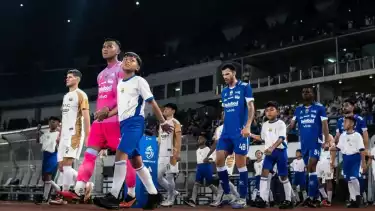 Jaga Puncak Klasemen Super League, Persib Bandung Tak Mau Terlena Meski Unggul Head to Head Lawan PSBS Biak