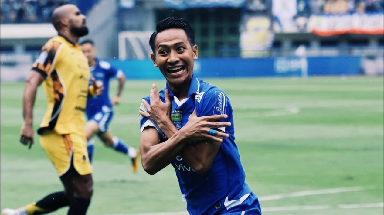 Tak Mau Terbebani Panggilan Timnas, Beckham Putra Percaya Proses di Bawah John Herdman
            - galeri foto