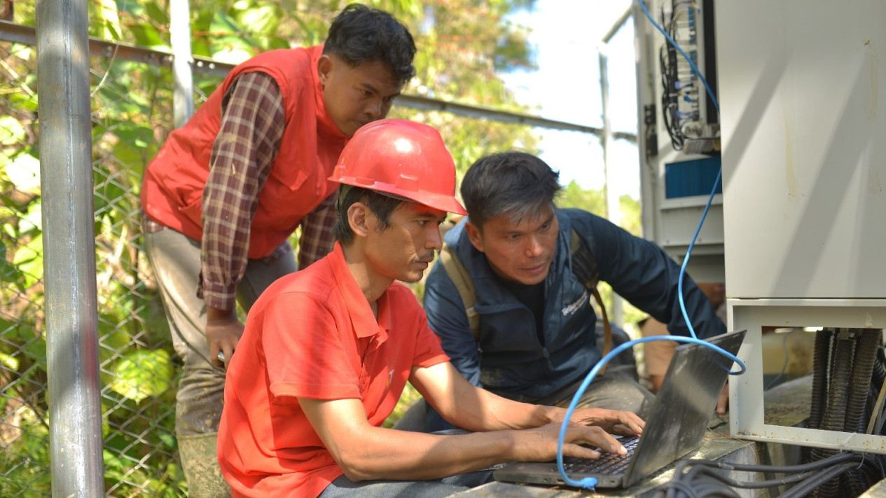Telkomsel Perkuat Akses Internet Huntara di Wilayah Sumatera-Aceh, Kapasitas WiFi Gratis Ditingkatkan
            - galeri foto