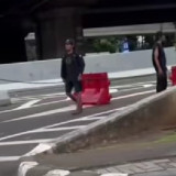 Viral Pak Ogah di Exit Tol Rawa Buaya, Polisi Pastikan Penutupan Bukan Ulah Preman Jalanan