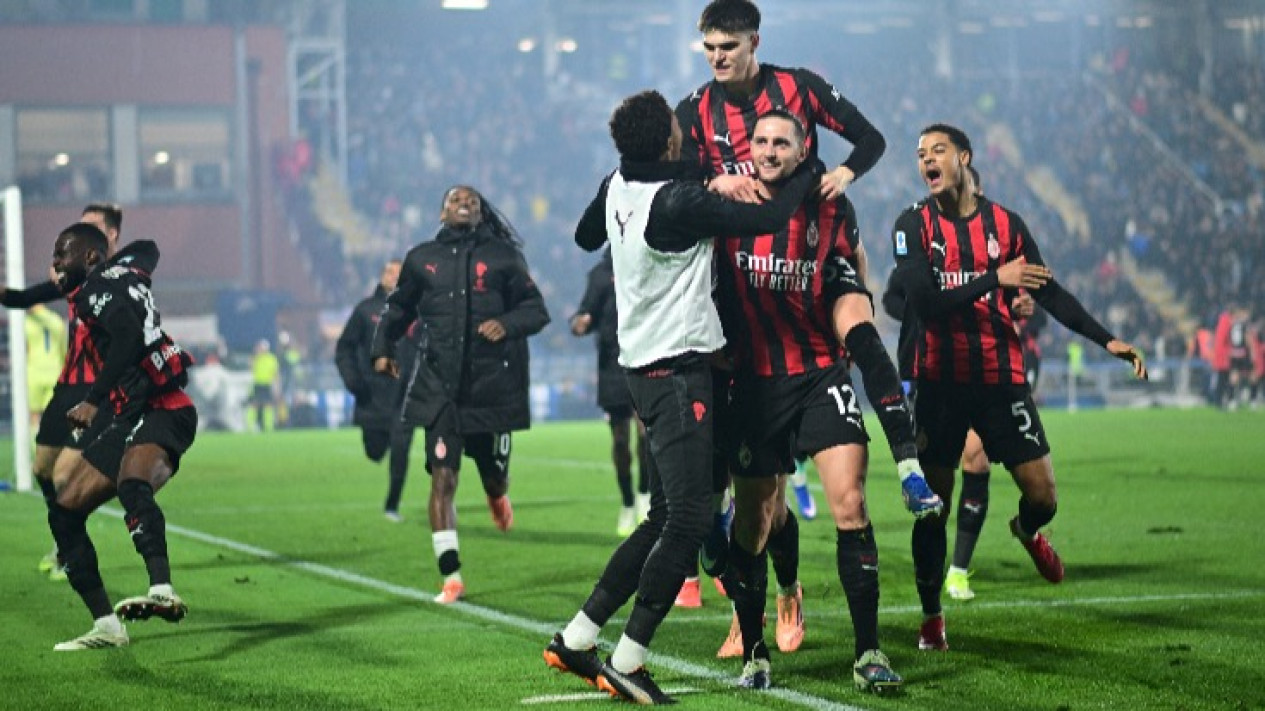 Akhirnya AC Milan Menang, Tiga Pilar Rossoneri Tampil Impresif dan Jadi Pahlawan Saat Taklukkan Como di Liga Italia
            - galeri foto