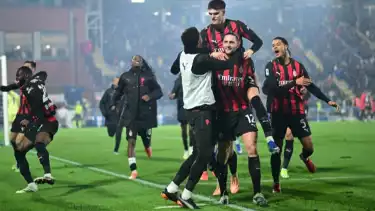Selebrasi Adrien Rabiot usai Cetak Gol Buat AC Milan