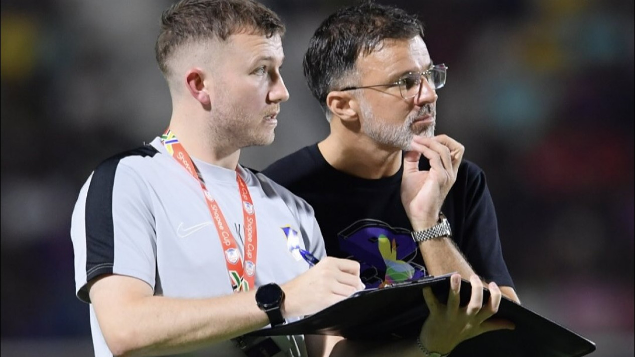 Bersyukur Tak Bertemu Timnas Indonesia, Pelatih Thailand Puas dengan Hasil Drawing Piala AFF 2026
            - galeri foto