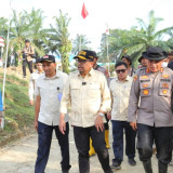 Tinjau Lokasi Bencana, KSP Apresiasi Polri yang Bangun 150 Hunian Tetap untuk Korban Banjir di Aceh Tamiang