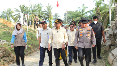Tinjau Lokasi Bencana, KSP Apresiasi Polri yang Bangun 150 Hunian Tetap untuk Korban Banjir di Aceh Tamiang
