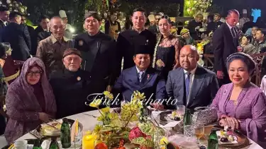 Presiden Prabowo Subianto bersama keluarga hadir di pernikahan putra sulung Tommy Soeharto, Darma Mangkuluhur dengan DJ Patricia Schuldtz
