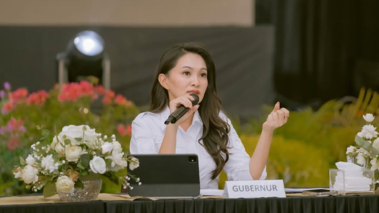 Gubernur Malut Sherly Tjoanda Dapat Aduan Siswa yang Bongkar Guru Suka Bolos Mengajar: Kamu Curhat ke Orang Tepat
            - galeri foto