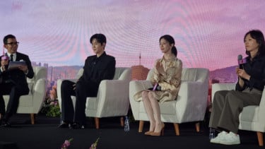 Sutradara Yoo Young-eun Beberkan Detail Mendalam di Serial Can This Love be Translated?