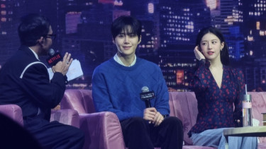 Kim Seon-ho dan Go Youn-jung Beberkan Alasan Ambil Project Can This Love be Translated? Netflix